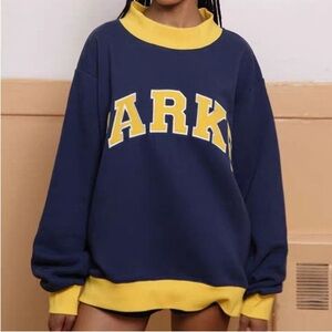 Parke Women's Navy and Yellow Sweatshirt